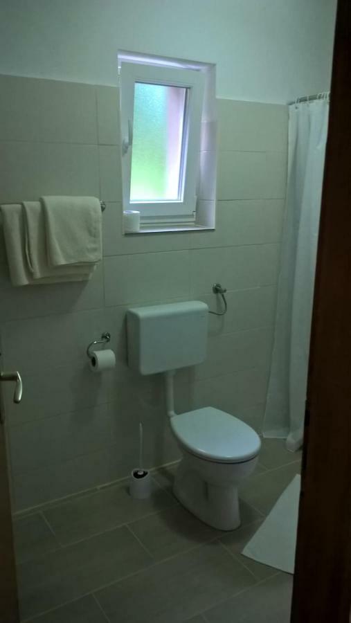 Apartman Adam Rakovica Zewnętrze zdjęcie